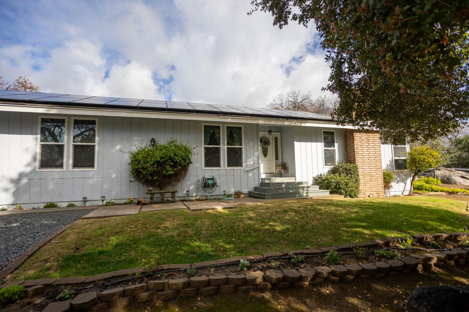 16021 Cattle Dr, Springville, CA 93265