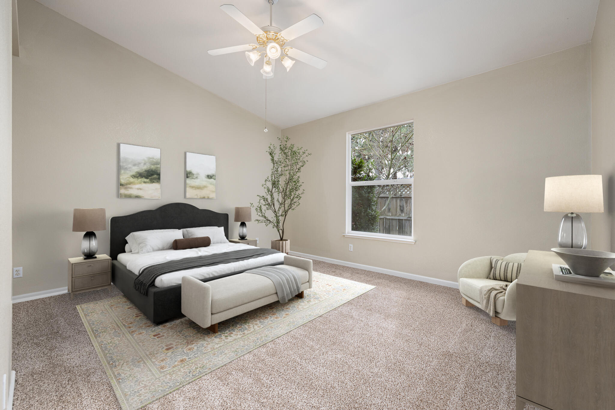 346 Village Dr, Dinuba, CA 93618