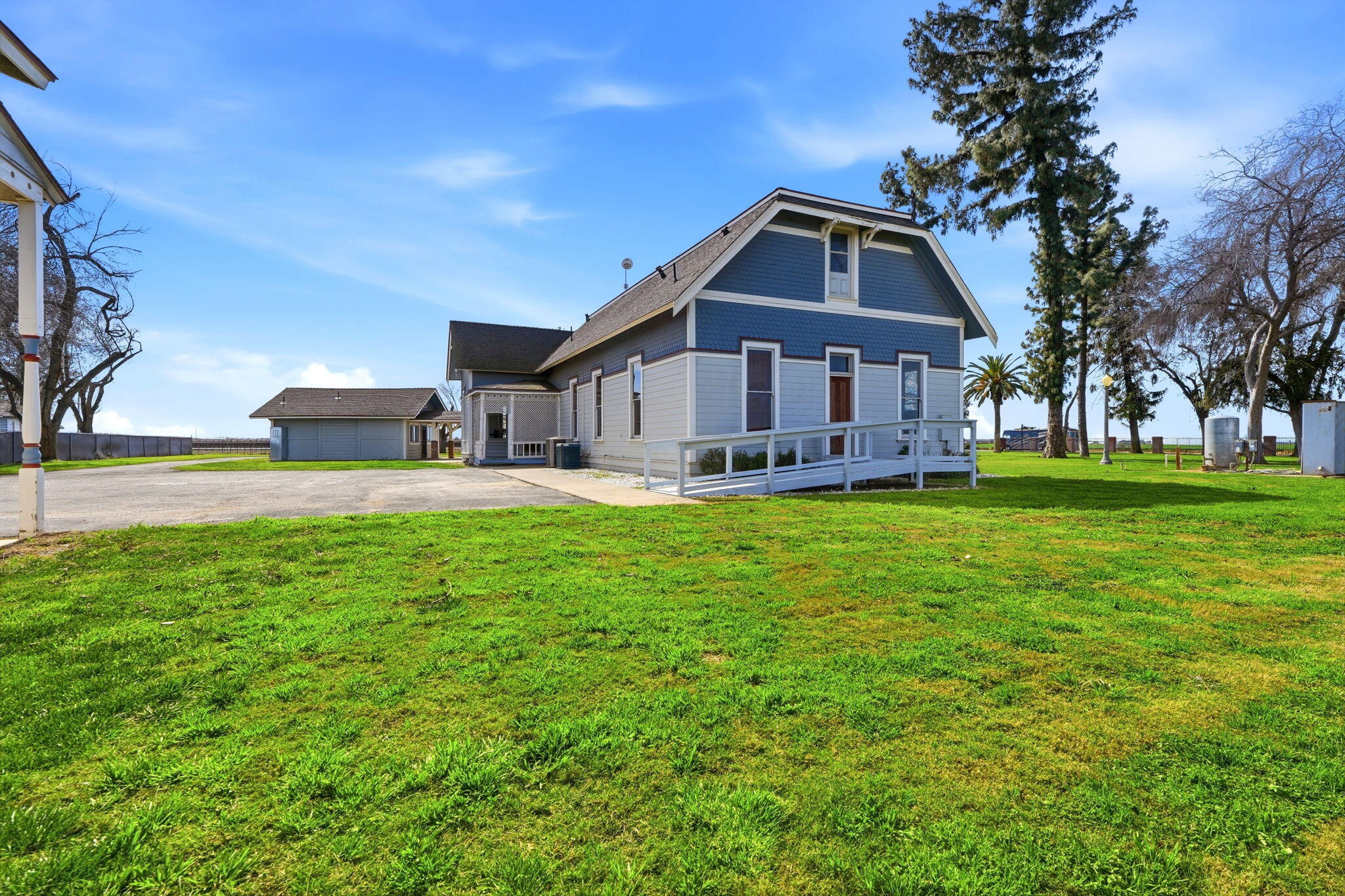 34854 Rd 124, Visalia, CA 93291