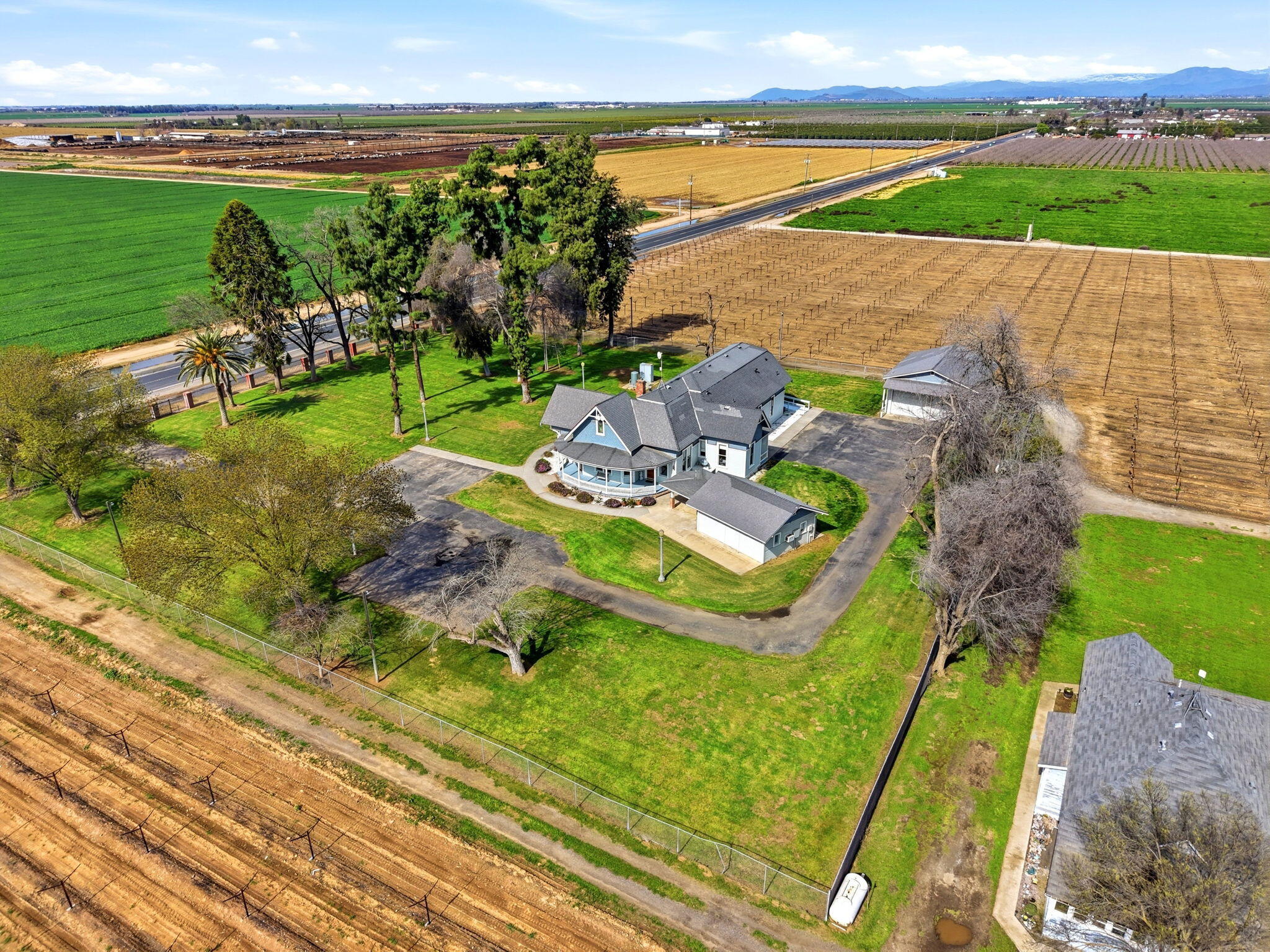 34854 Rd 124, Visalia, CA 93291