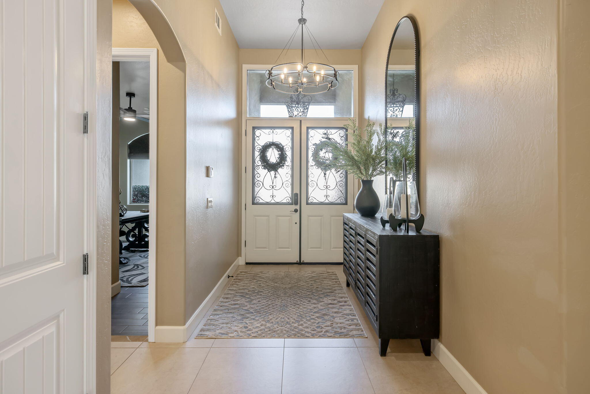 2433 Diamante Dr, Tulare, CA 93274