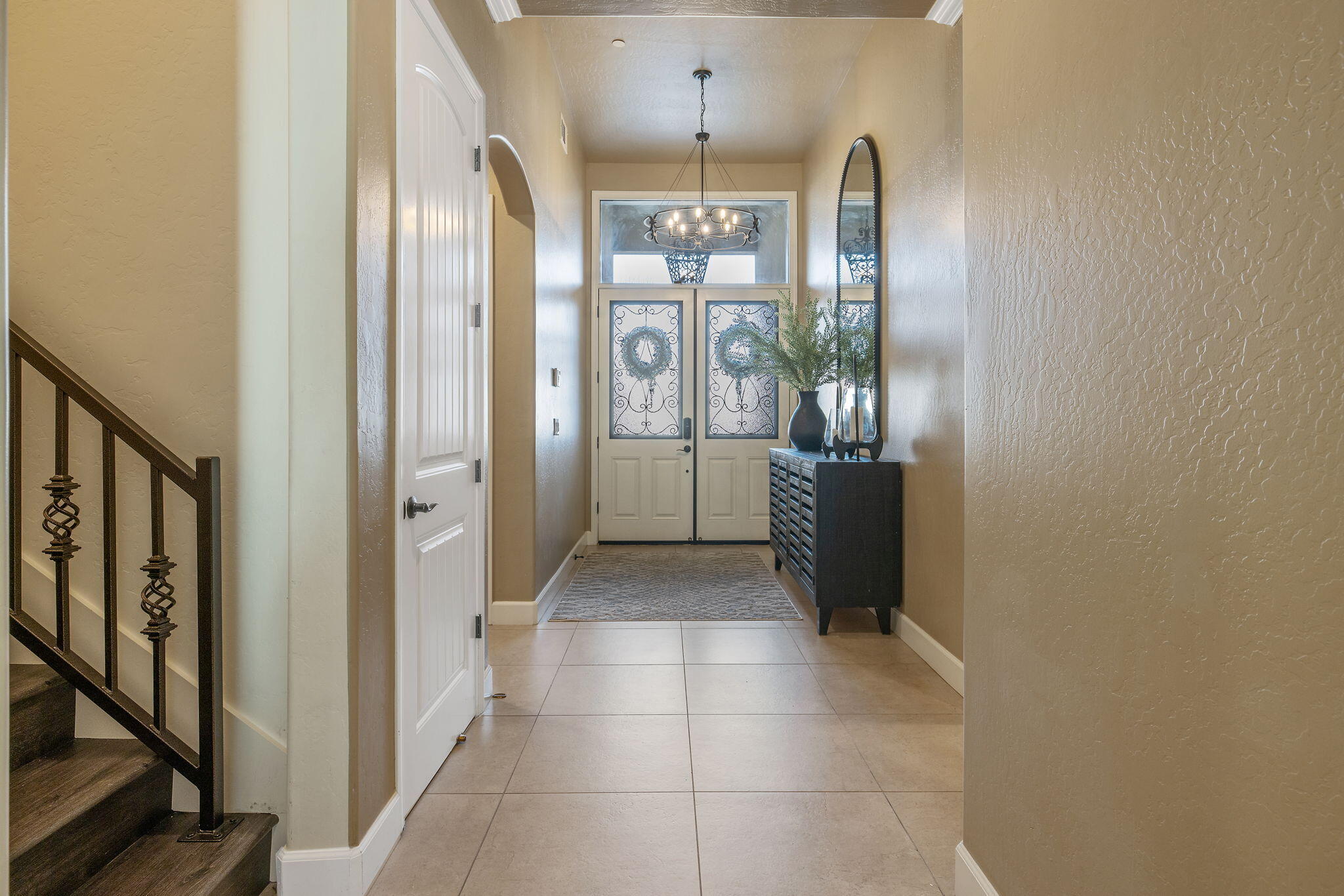 2433 Diamante Dr, Tulare, CA 93274