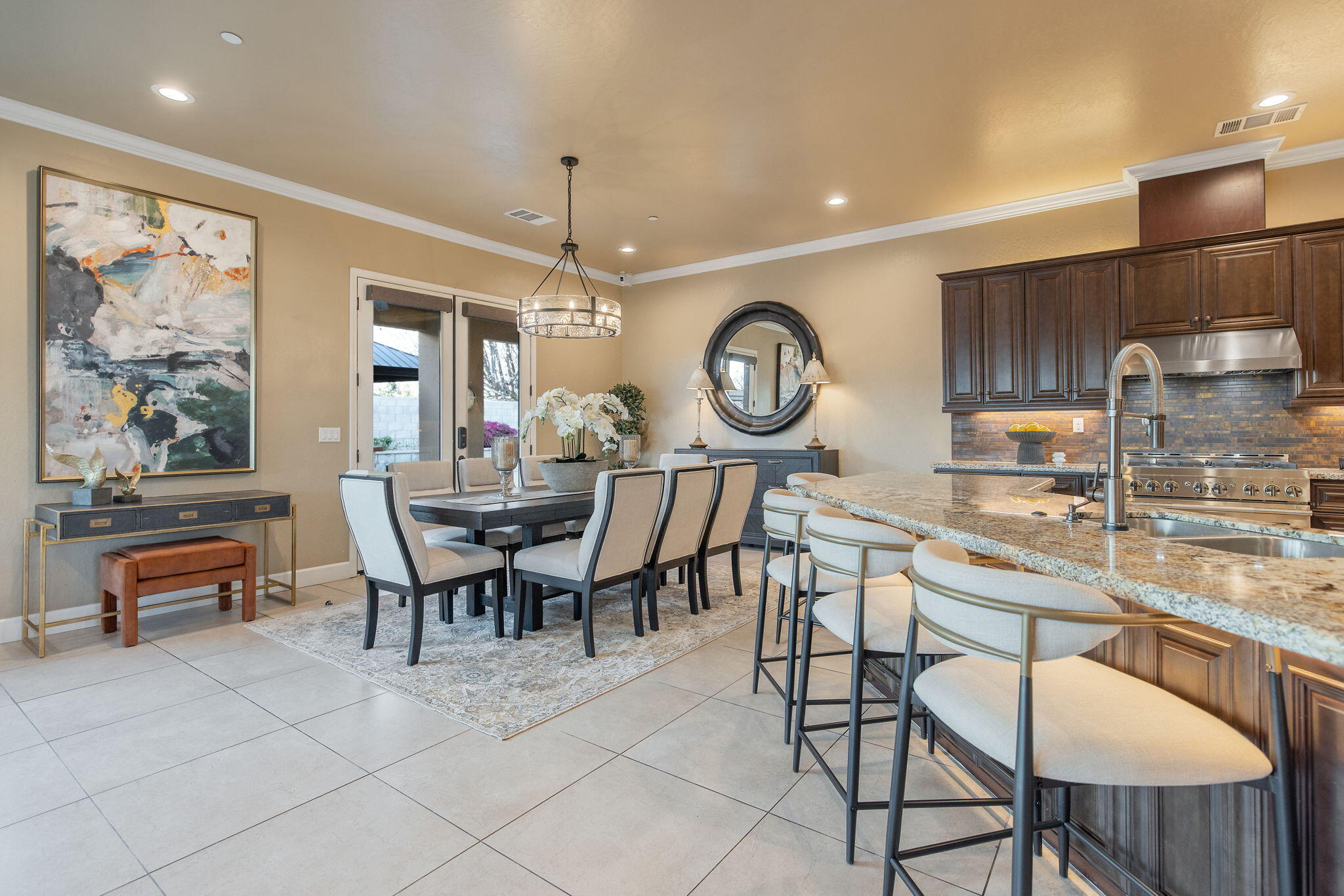 2433 Diamante Dr, Tulare, CA 93274