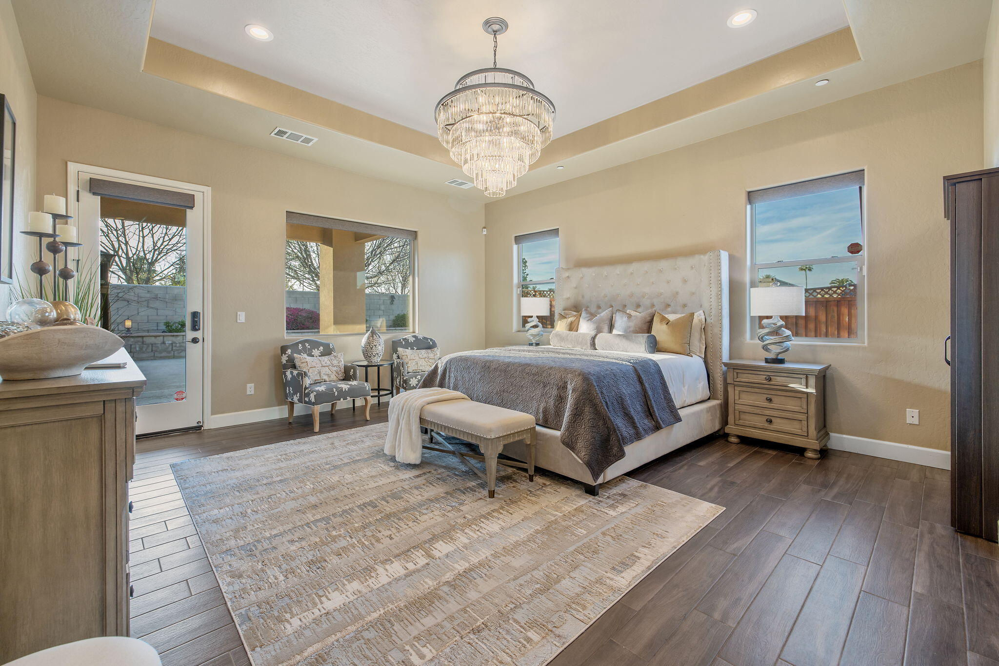 2433 Diamante Dr, Tulare, CA 93274