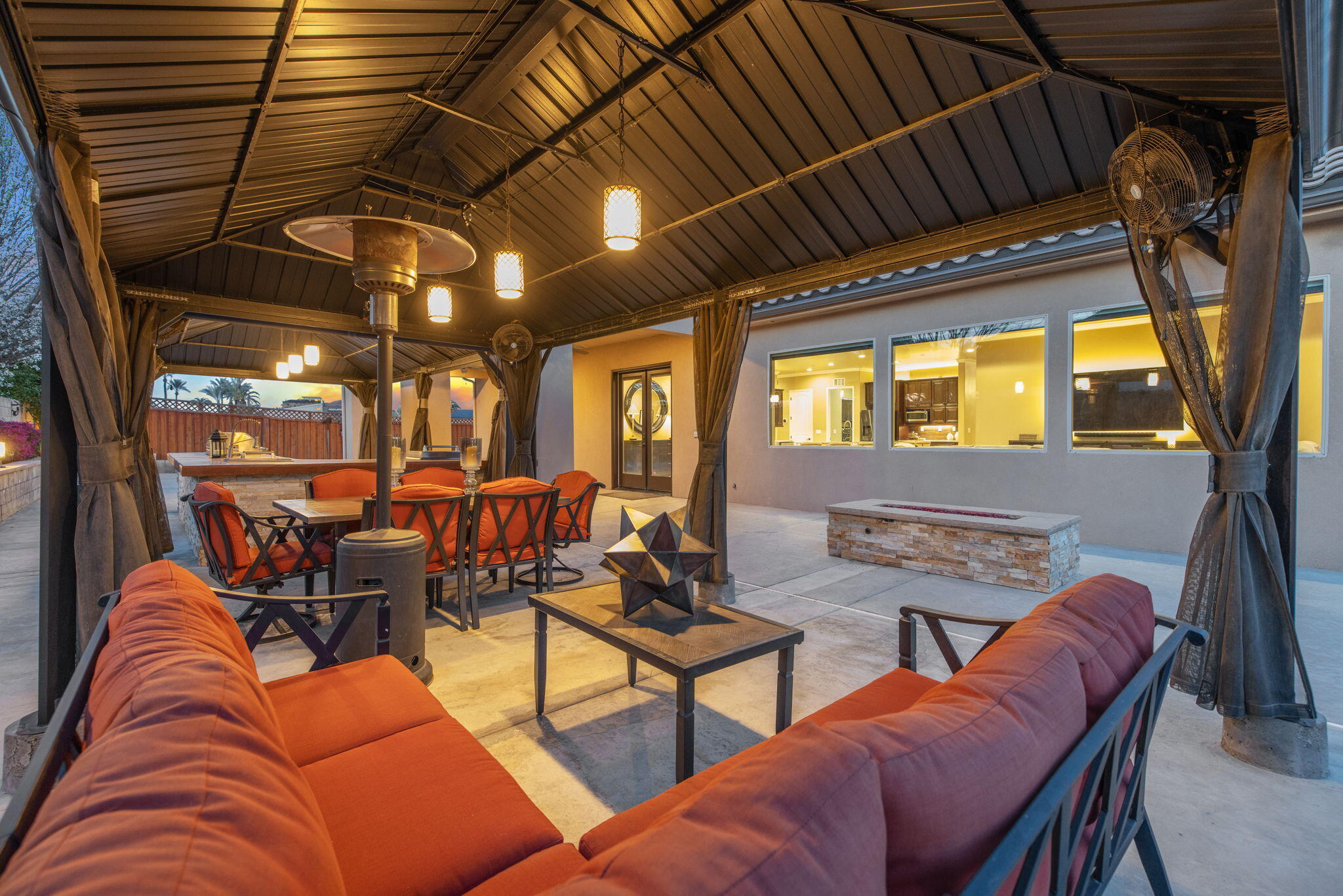 2433 Diamante Dr, Tulare, CA 93274