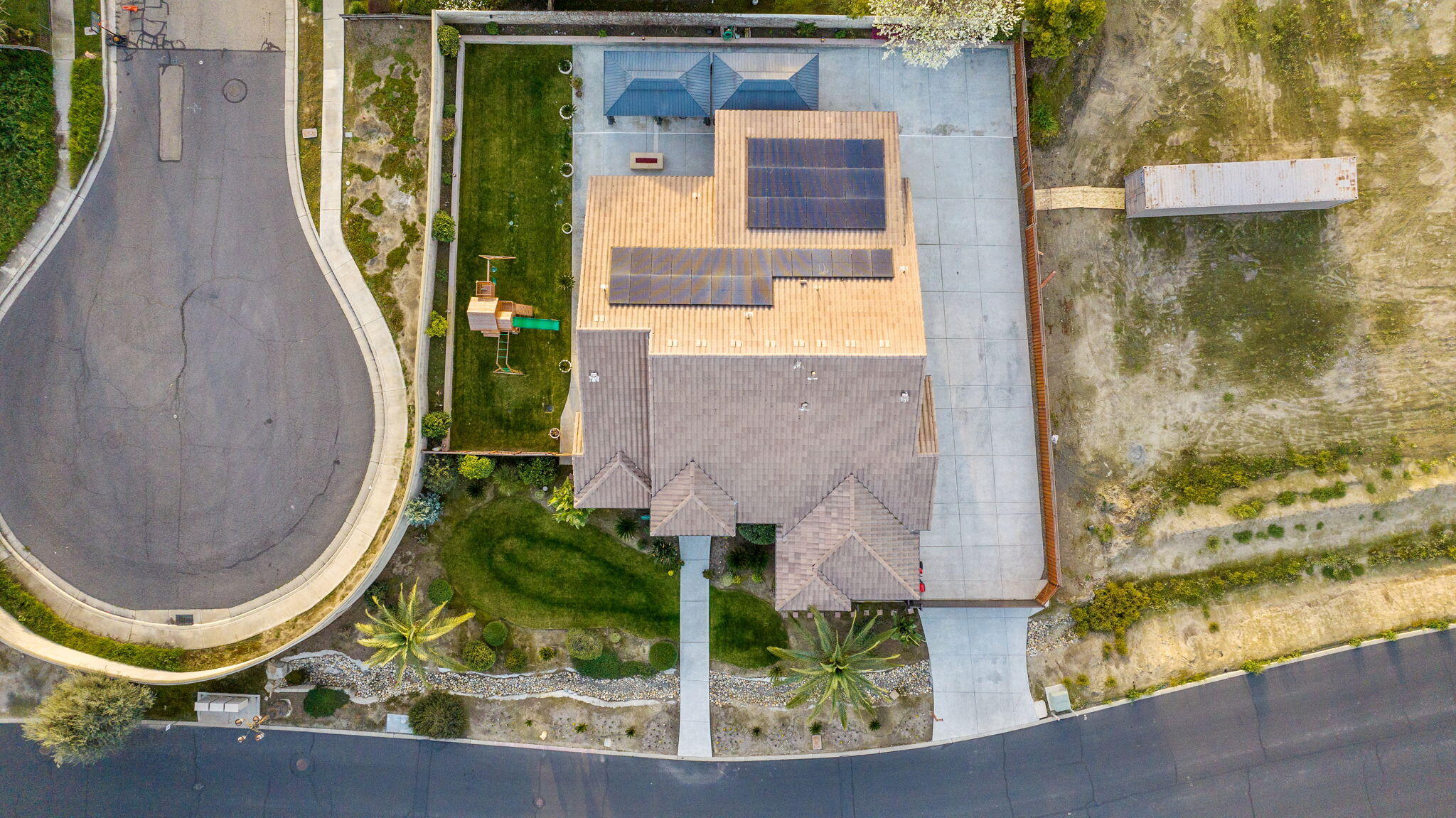 2433 Diamante Dr, Tulare, CA 93274