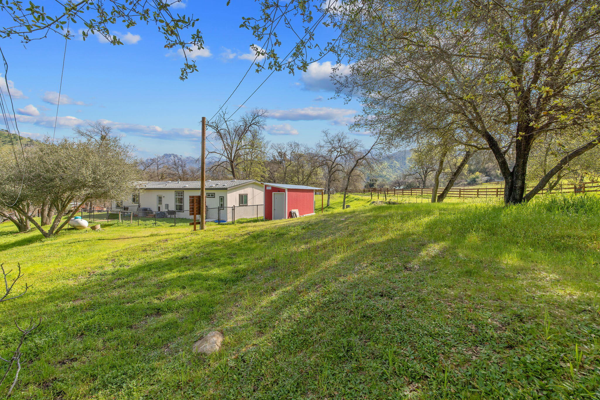 42843 N Fork Dr, Three Rivers, CA 93271