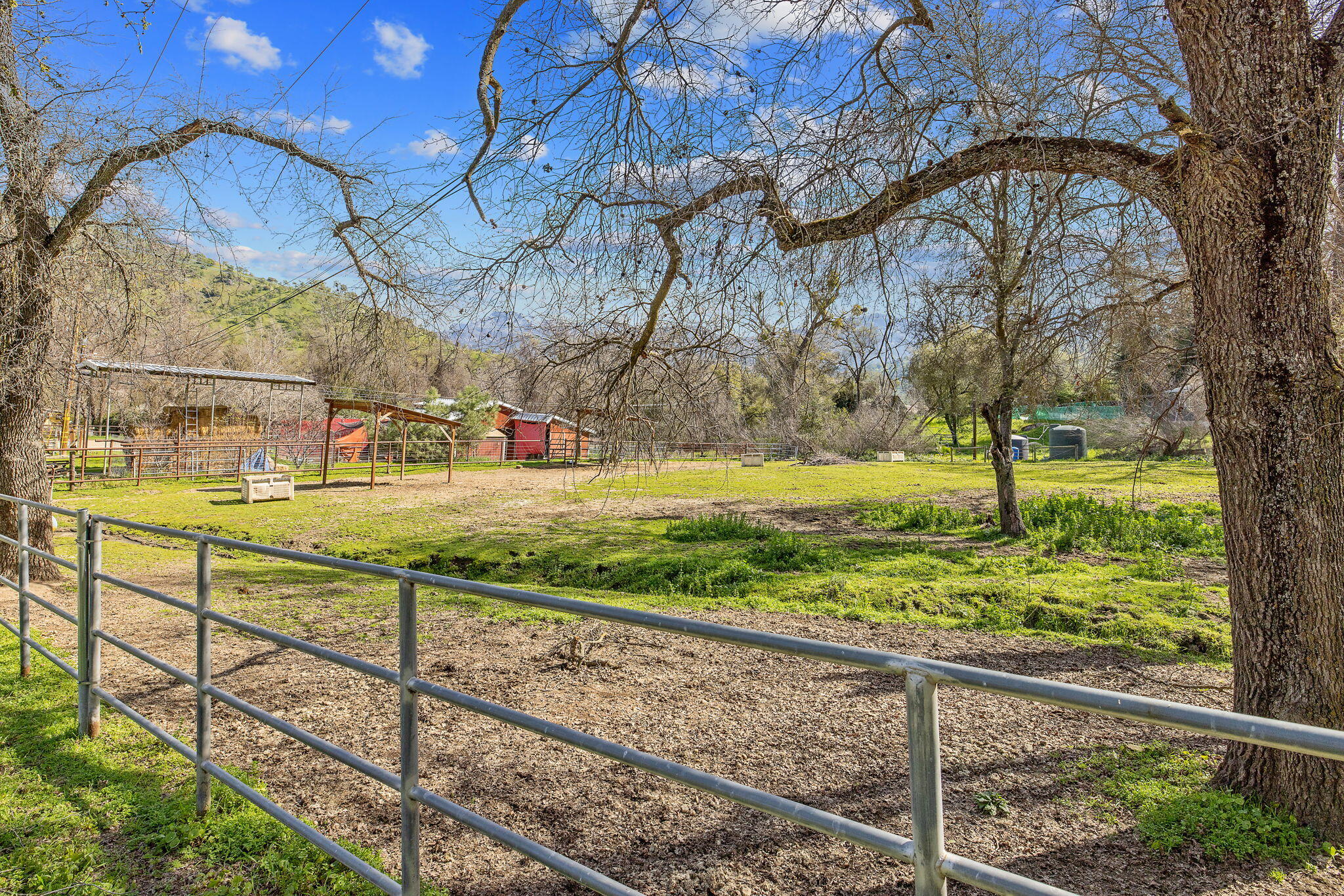 42843 N Fork Dr, Three Rivers, CA 93271