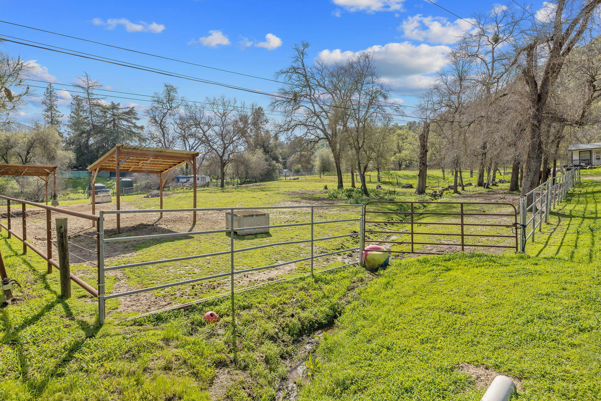 42843 N Fork Dr, Three Rivers, CA 93271
