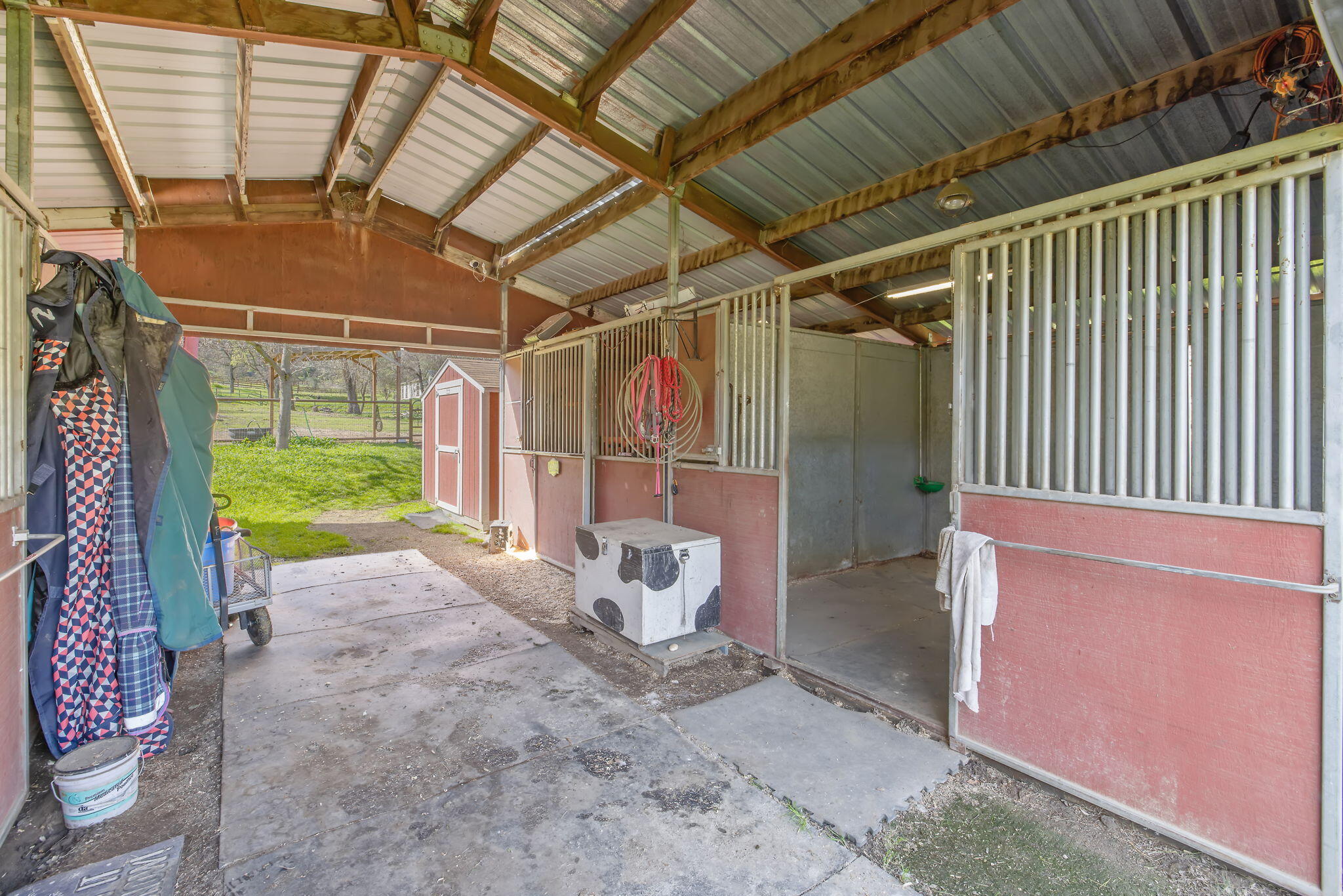 42843 N Fork Dr, Three Rivers, CA 93271