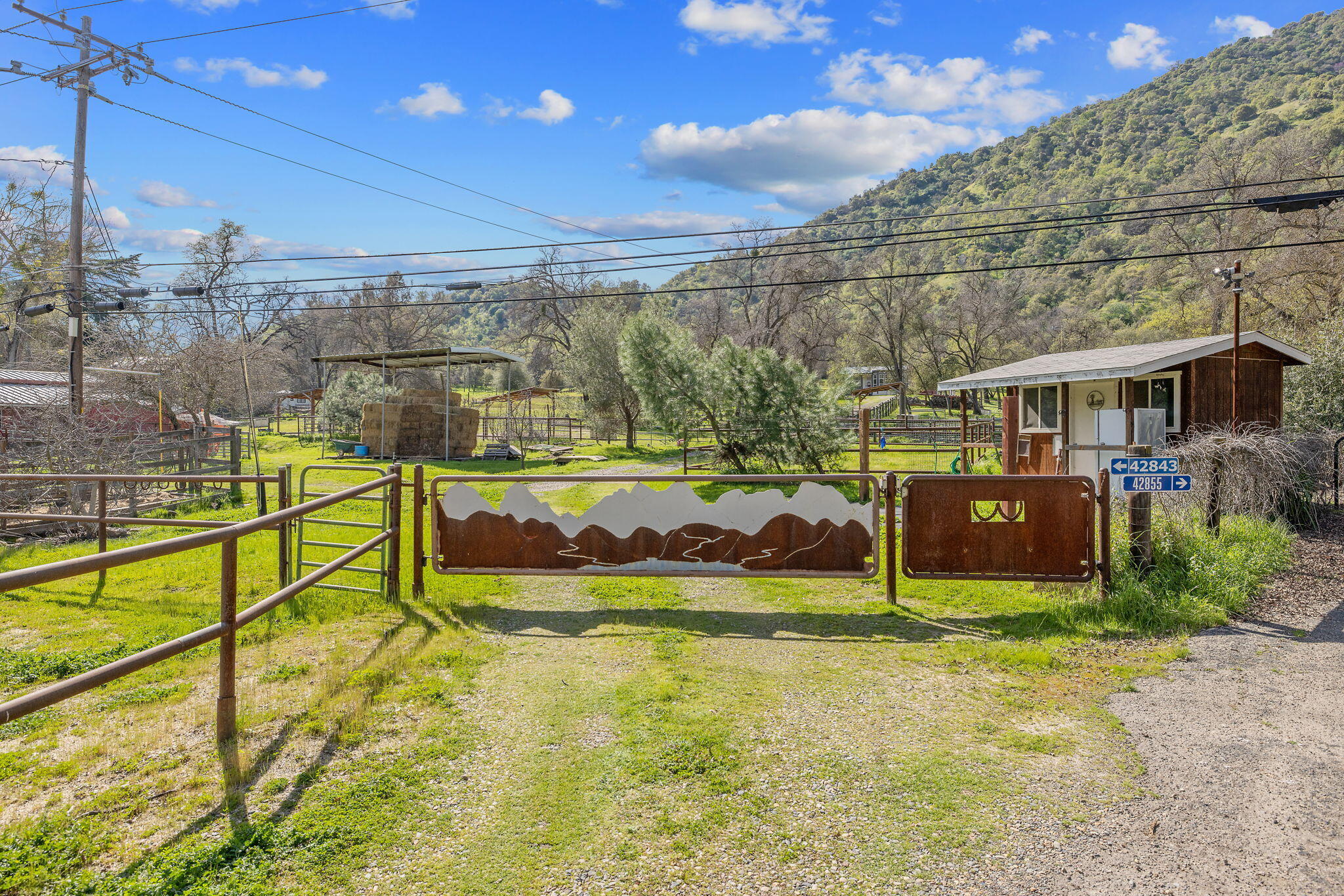 42843 N Fork Dr, Three Rivers, CA 93271