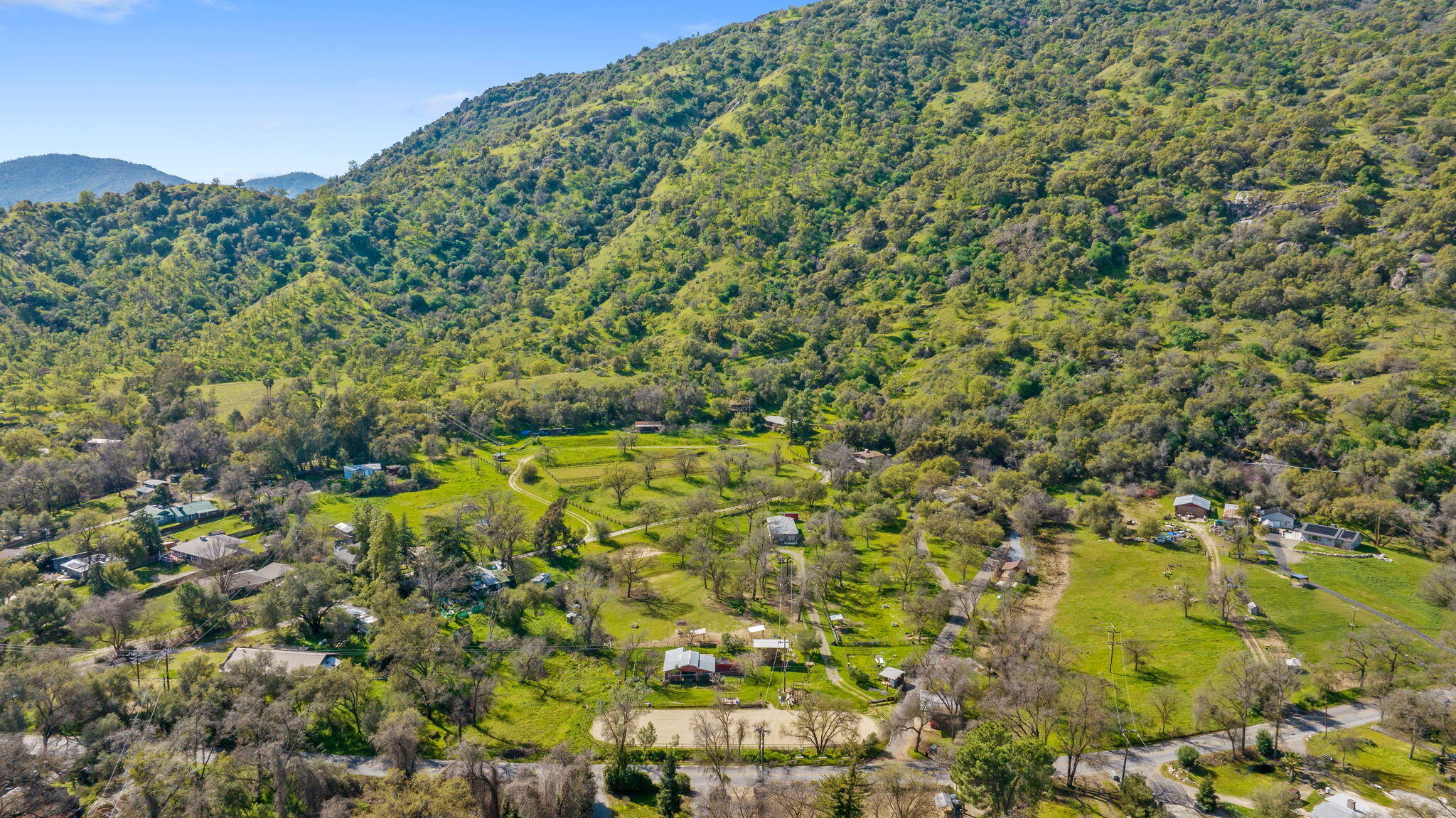 42843 N Fork Dr, Three Rivers, CA 93271