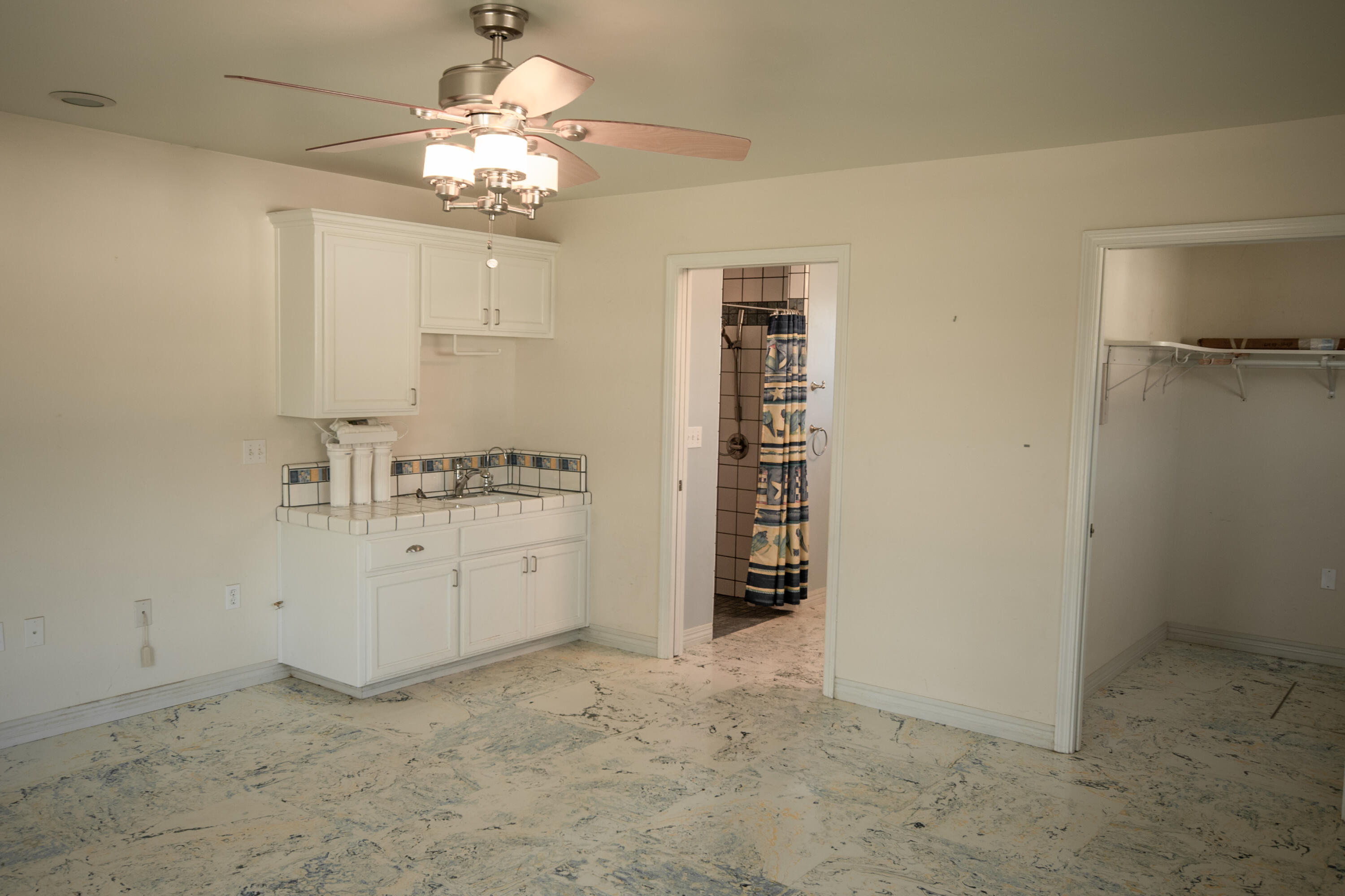 22750 White Ave, Strathmore, CA 93267