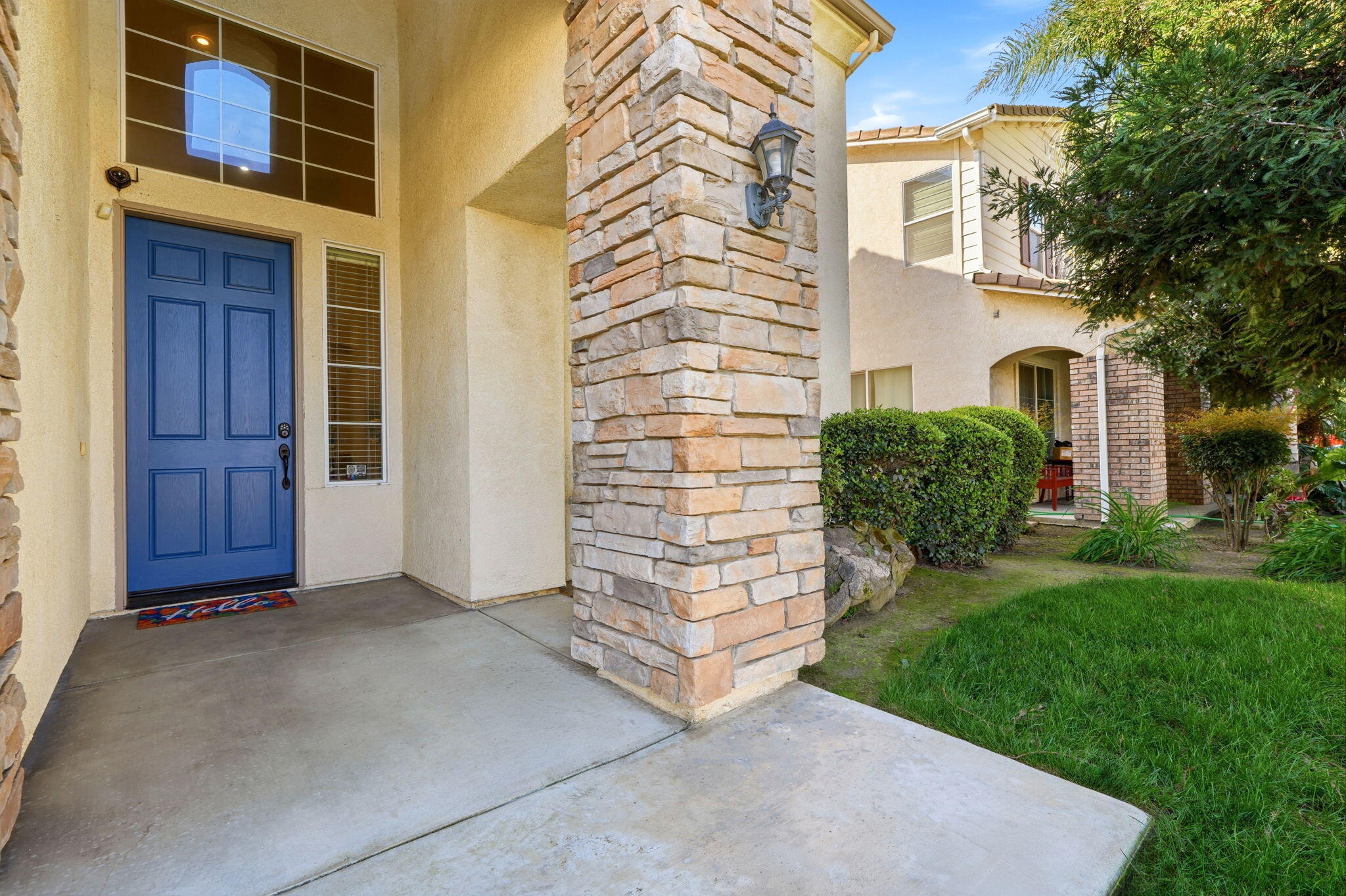 3947 E Cambridge Ave, Visalia, CA 93292