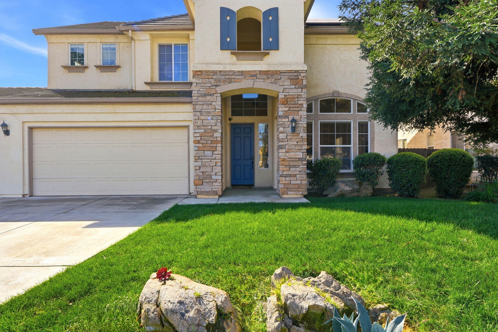 3947 E Cambridge Ave, Visalia, CA 93292