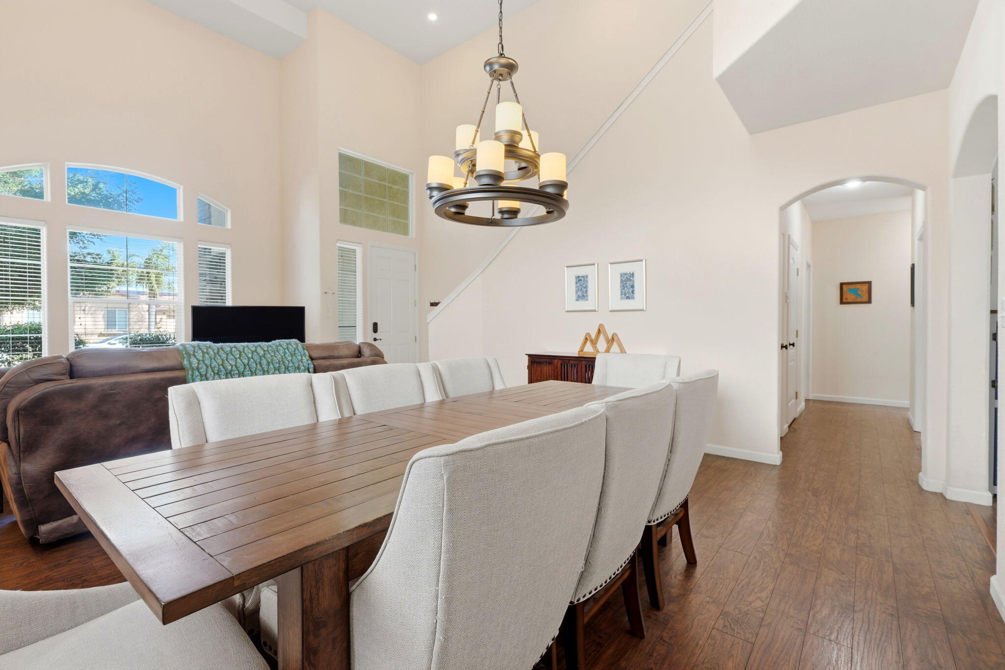 3947 E Cambridge Ave, Visalia, CA 93292