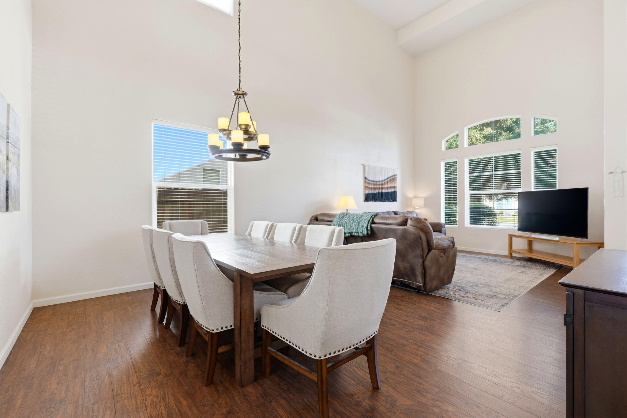 3947 E Cambridge Ave, Visalia, CA 93292