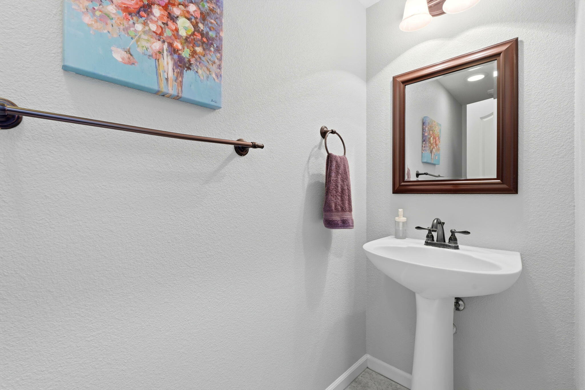 3947 E Cambridge Ave, Visalia, CA 93292