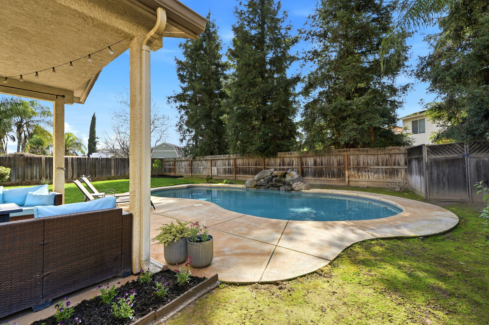 3947 E Cambridge Ave, Visalia, CA 93292