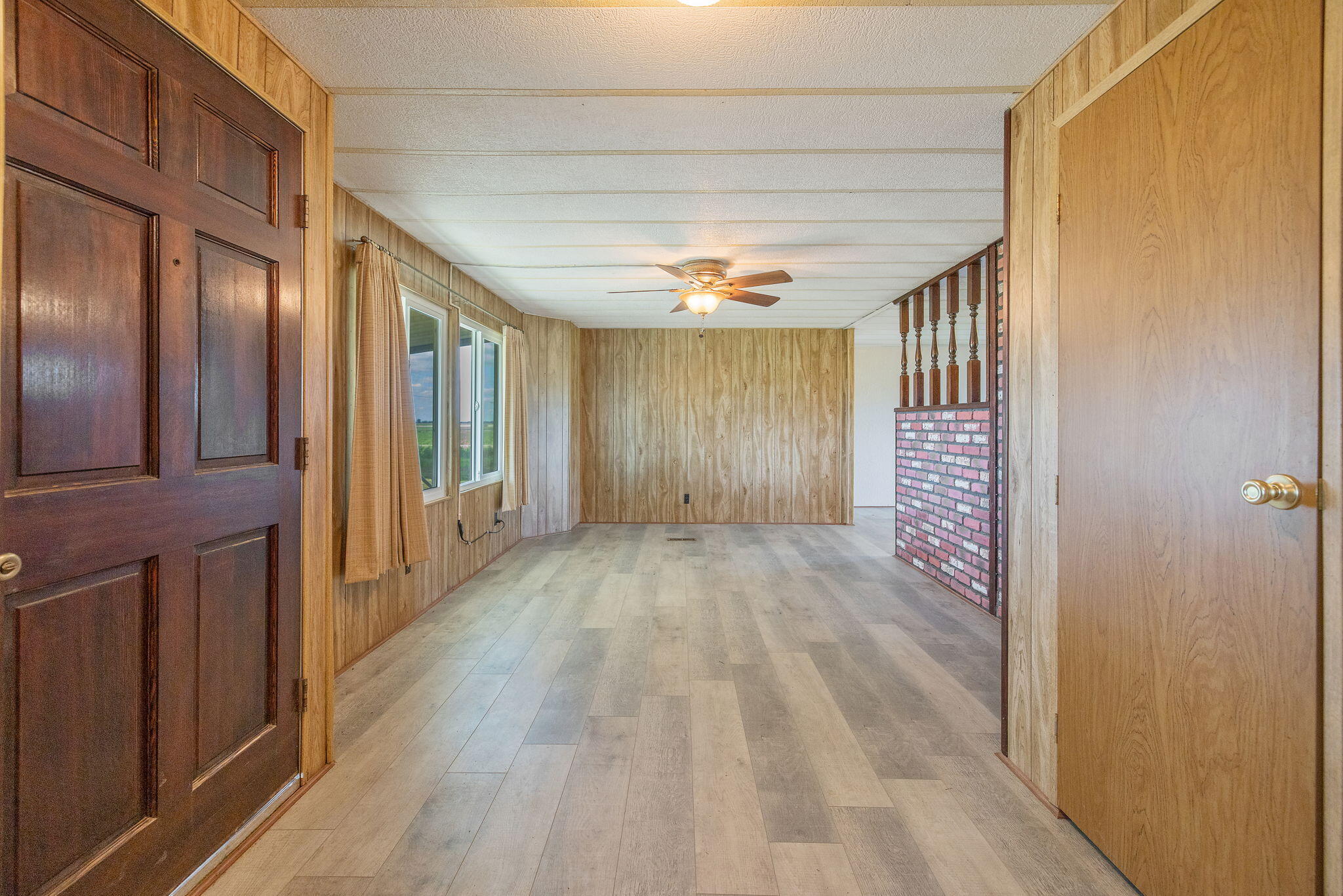 13941 9th Ave, Hanford, CA 93230