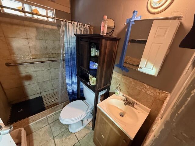 748 S Walter St, Tulare, CA 93274