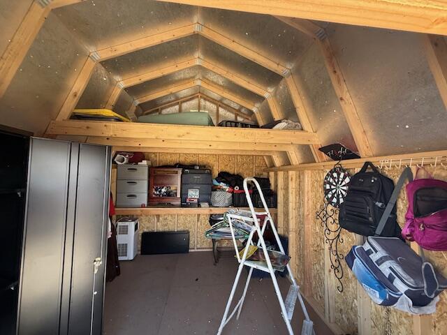 748 S Walter St, Tulare, CA 93274