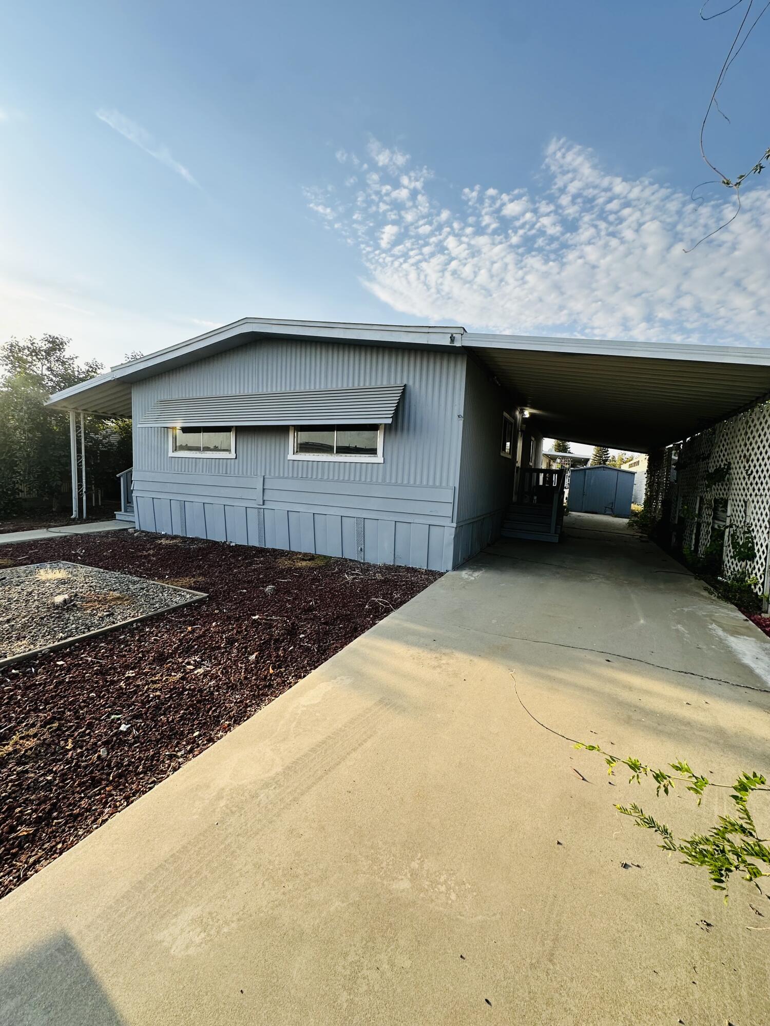 314 N Albert Ave #101, Exeter, CA 93221