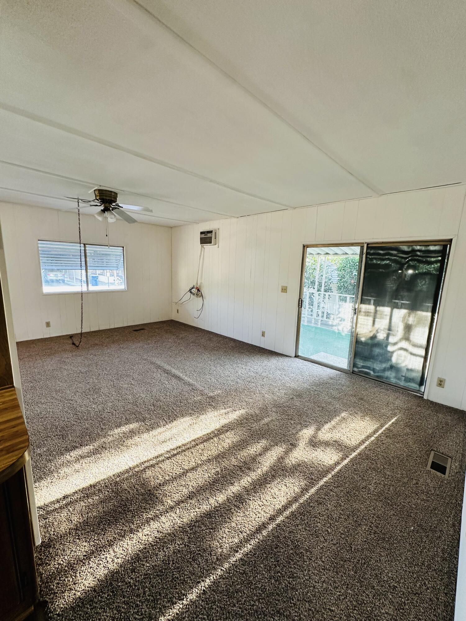 314 N Albert Ave #101, Exeter, CA 93221
