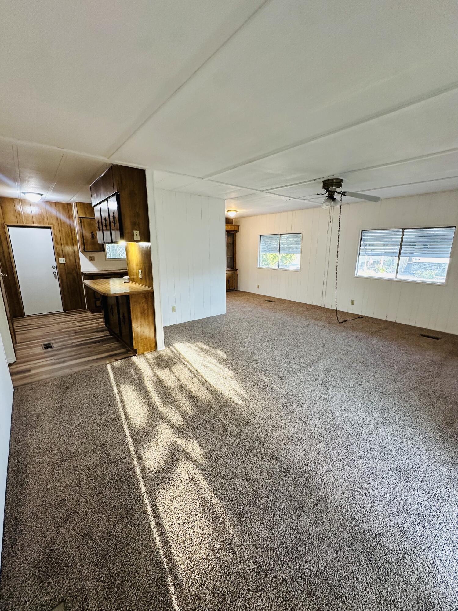 314 N Albert Ave #101, Exeter, CA 93221