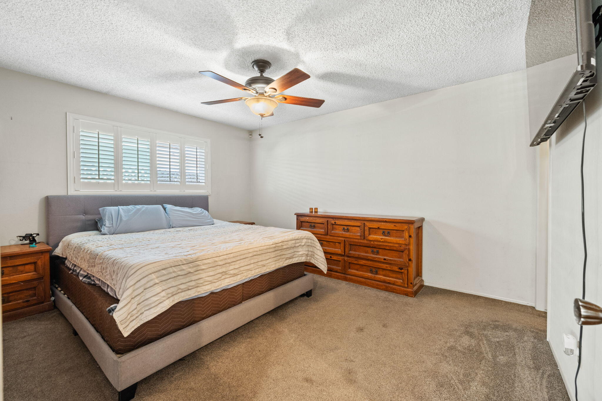 509 S Orange Ave, Exeter, CA 93221