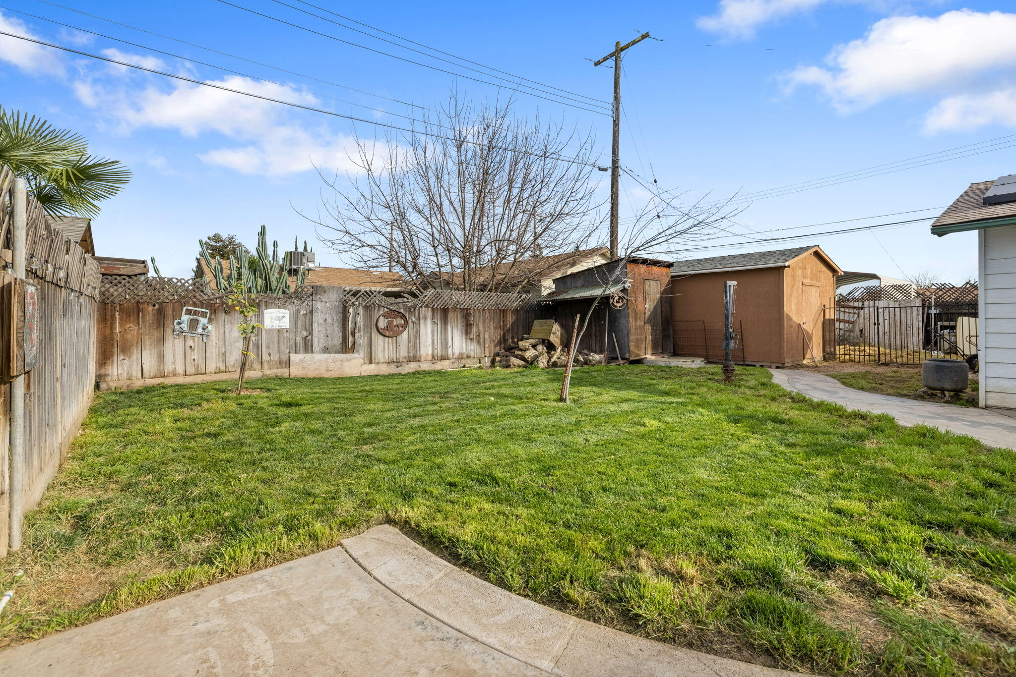 509 S Orange Ave, Exeter, CA 93221