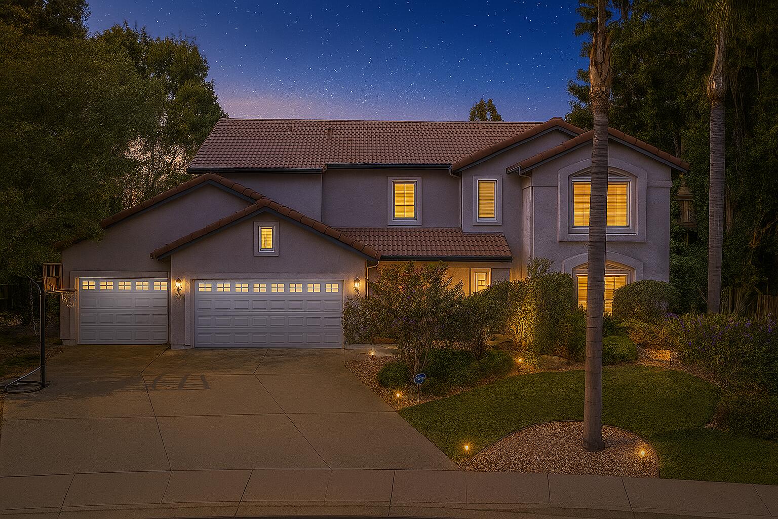 6030 W Country Ct, Visalia, CA 93277