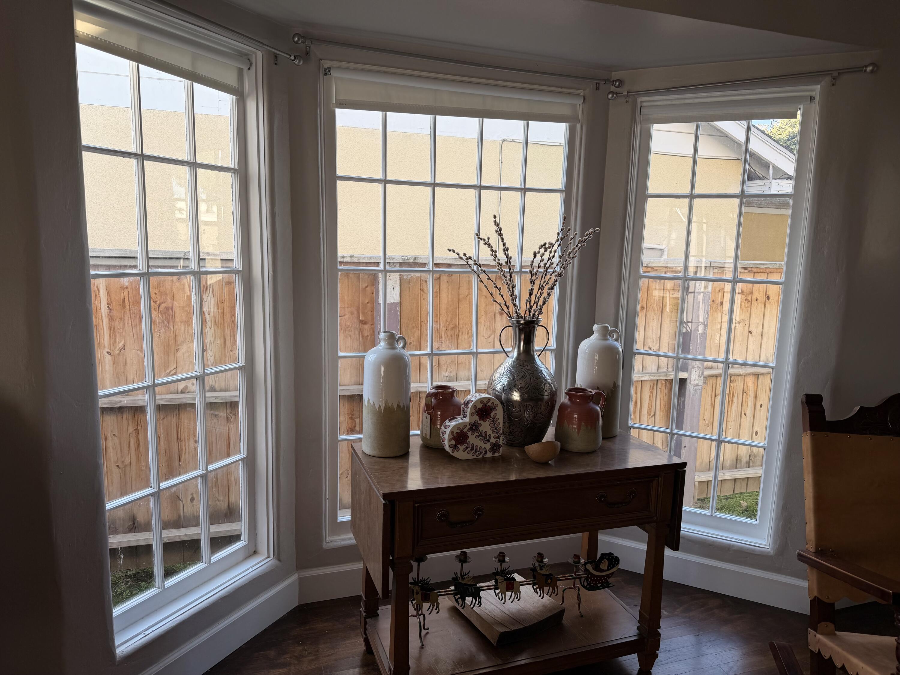 1072 E E Sycamore Ave, Tulare, CA 93274