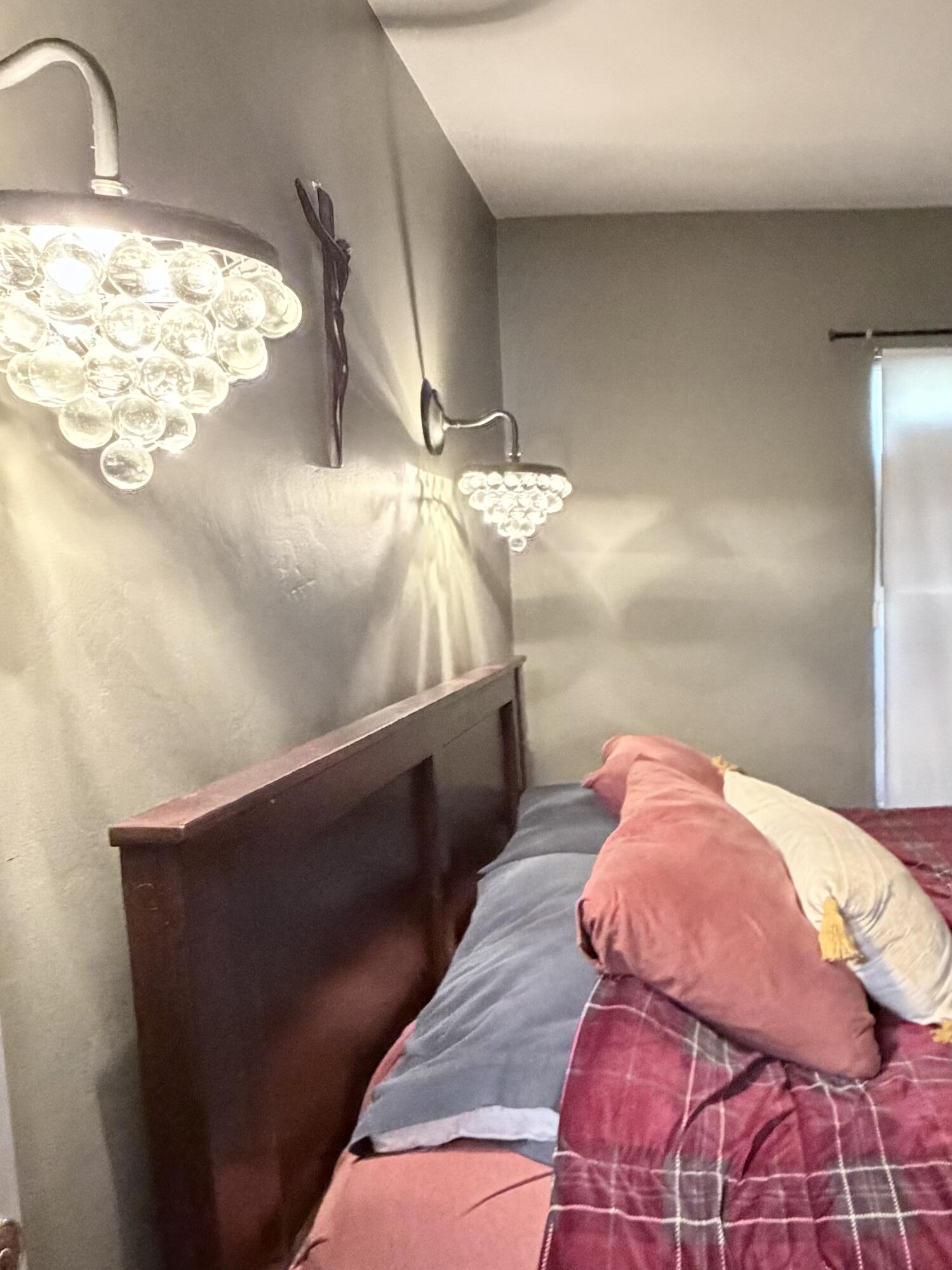 1072 E E Sycamore Ave, Tulare, CA 93274