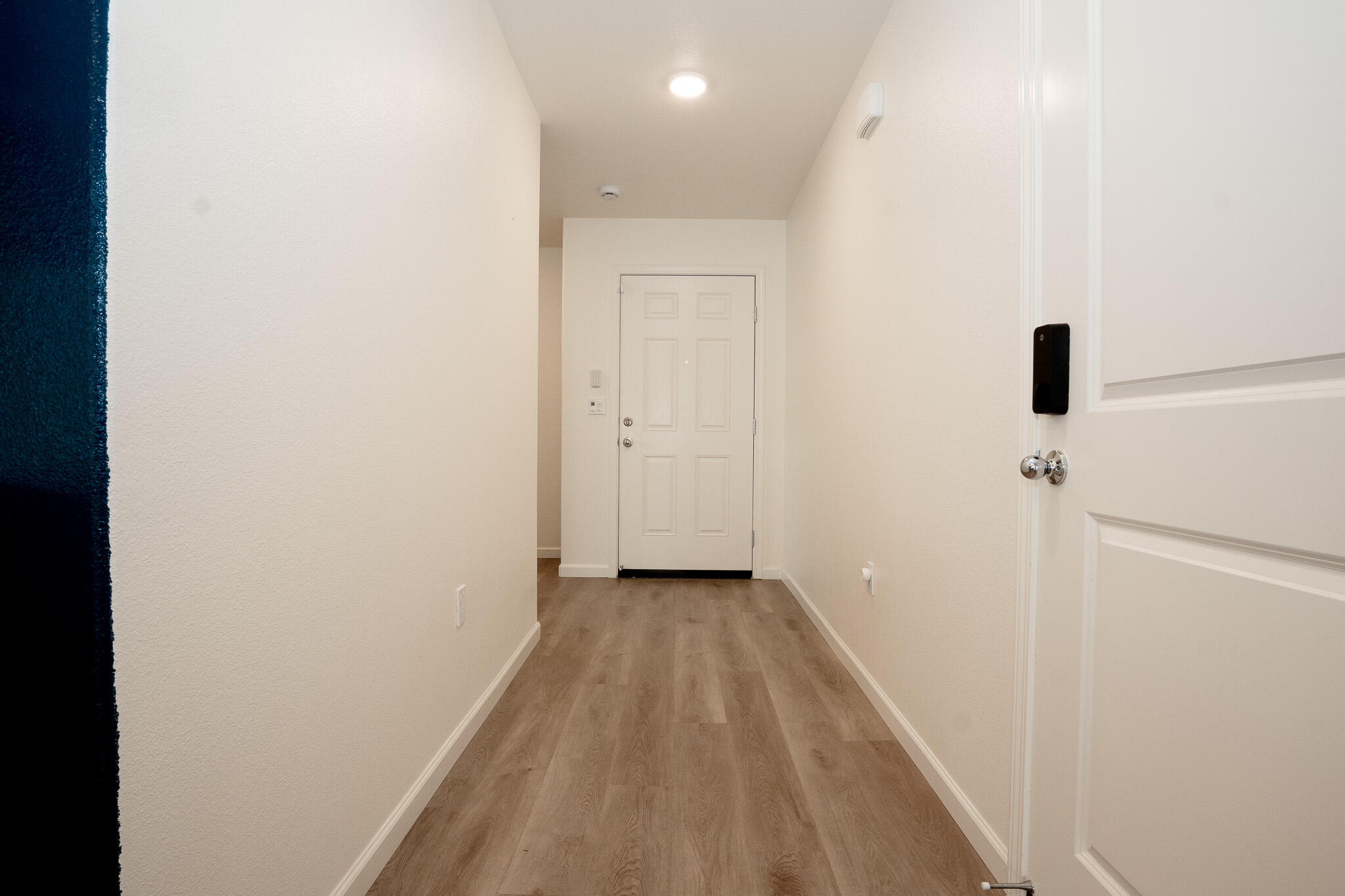 7070 Elm St, Visalia, CA 93291