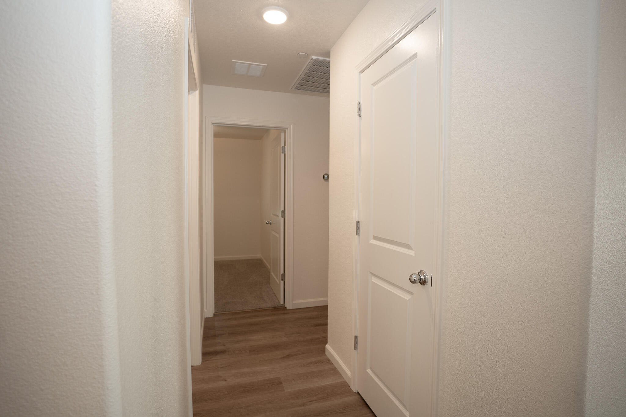 7070 Elm St, Visalia, CA 93291