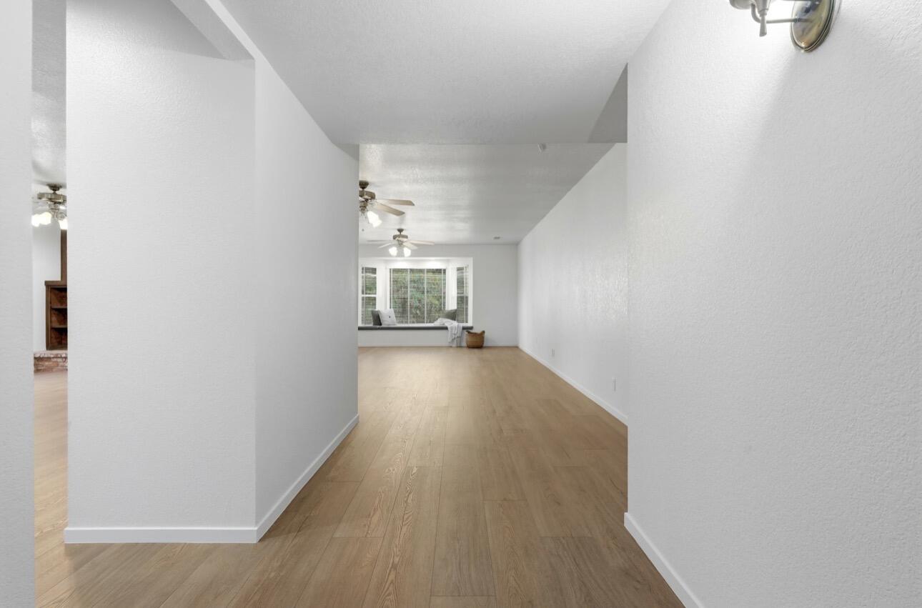 2936 S Conyer St, Visalia, CA 93277