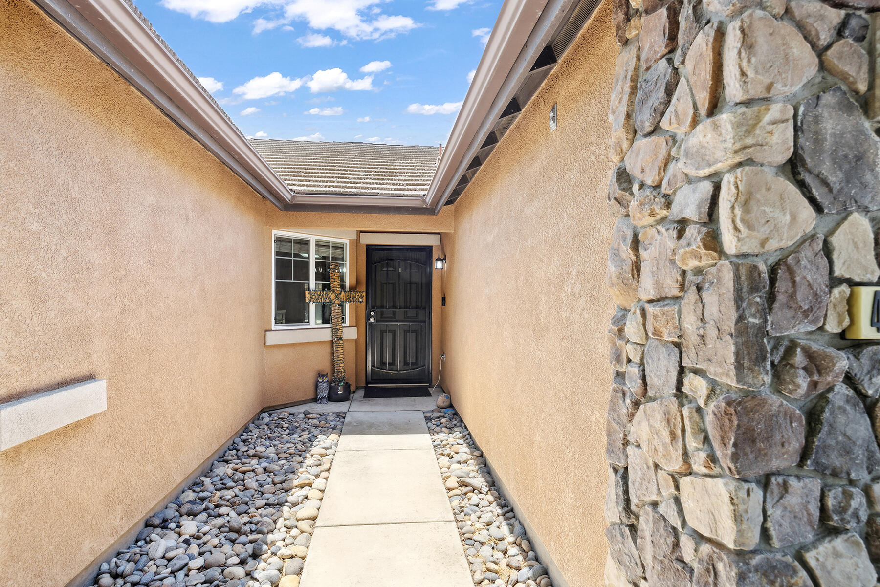 4237 E Murray Ave, Visalia, CA 93292