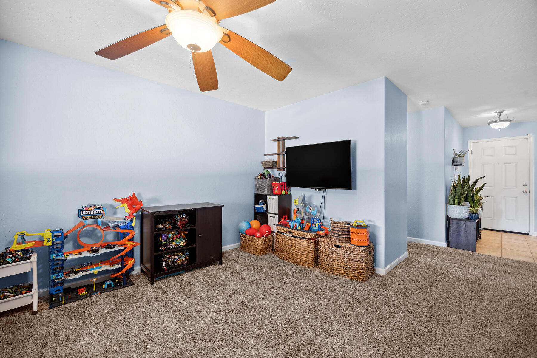 4237 E Murray Ave, Visalia, CA 93292