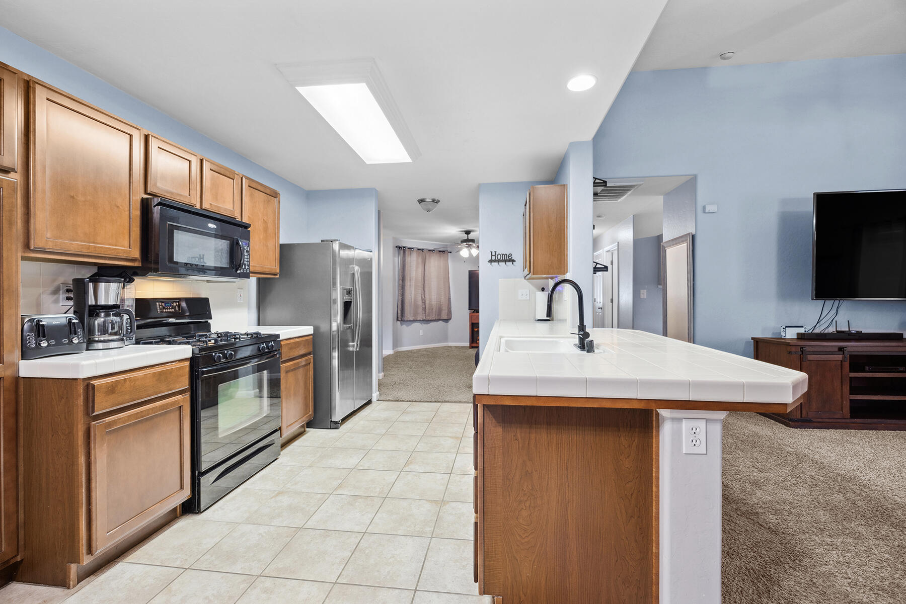 4237 E Murray Ave, Visalia, CA 93292