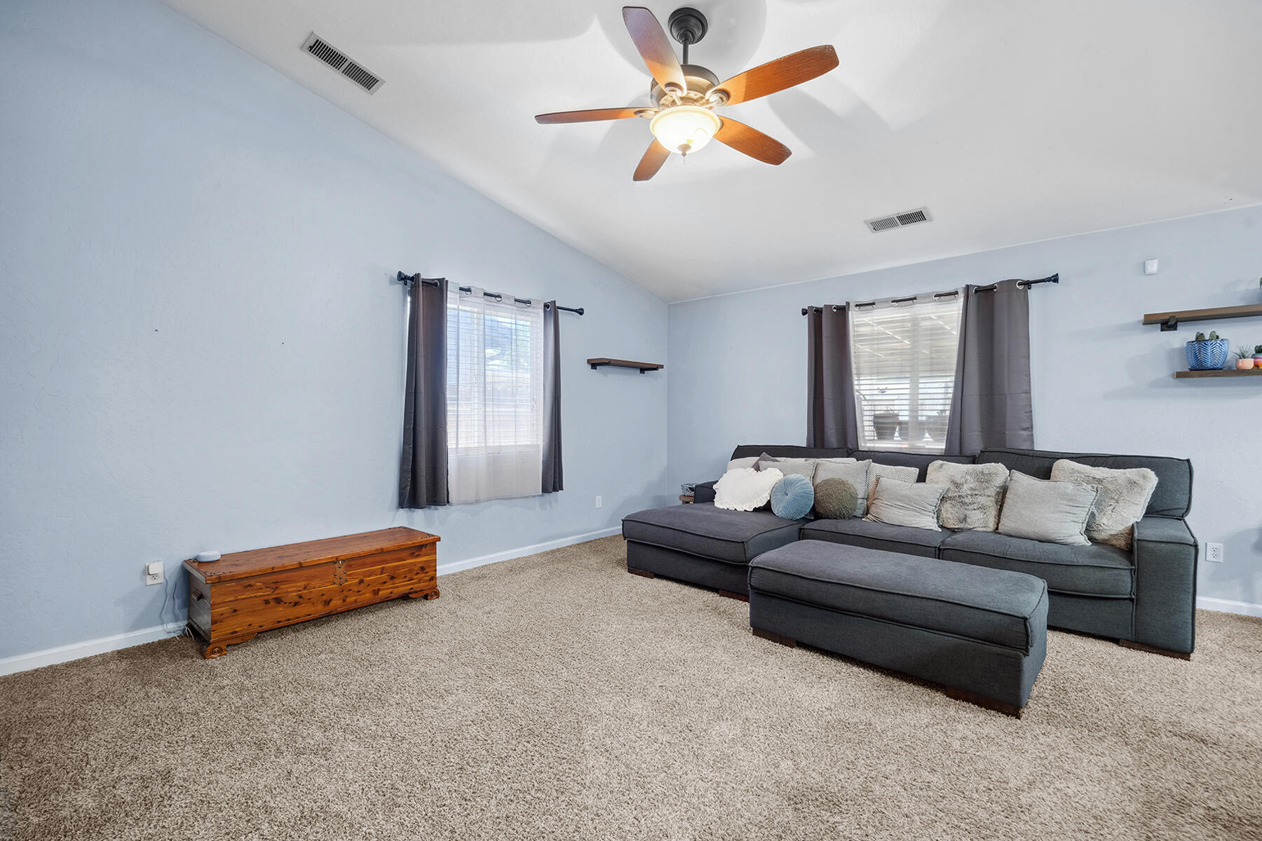 4237 E Murray Ave, Visalia, CA 93292