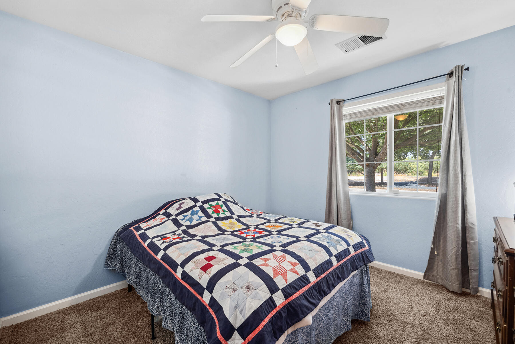 4237 E Murray Ave, Visalia, CA 93292