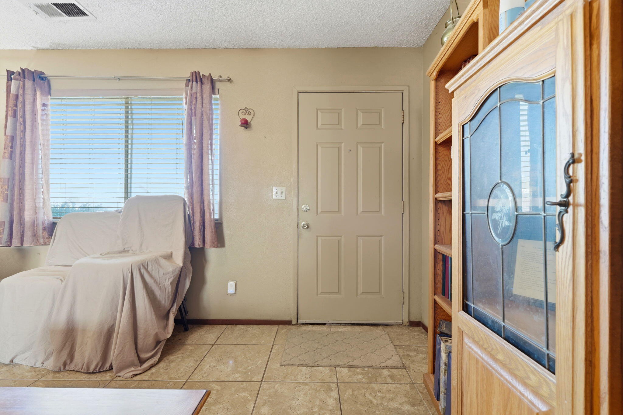 2611 Hanna Ave, Corcoran, CA 93212