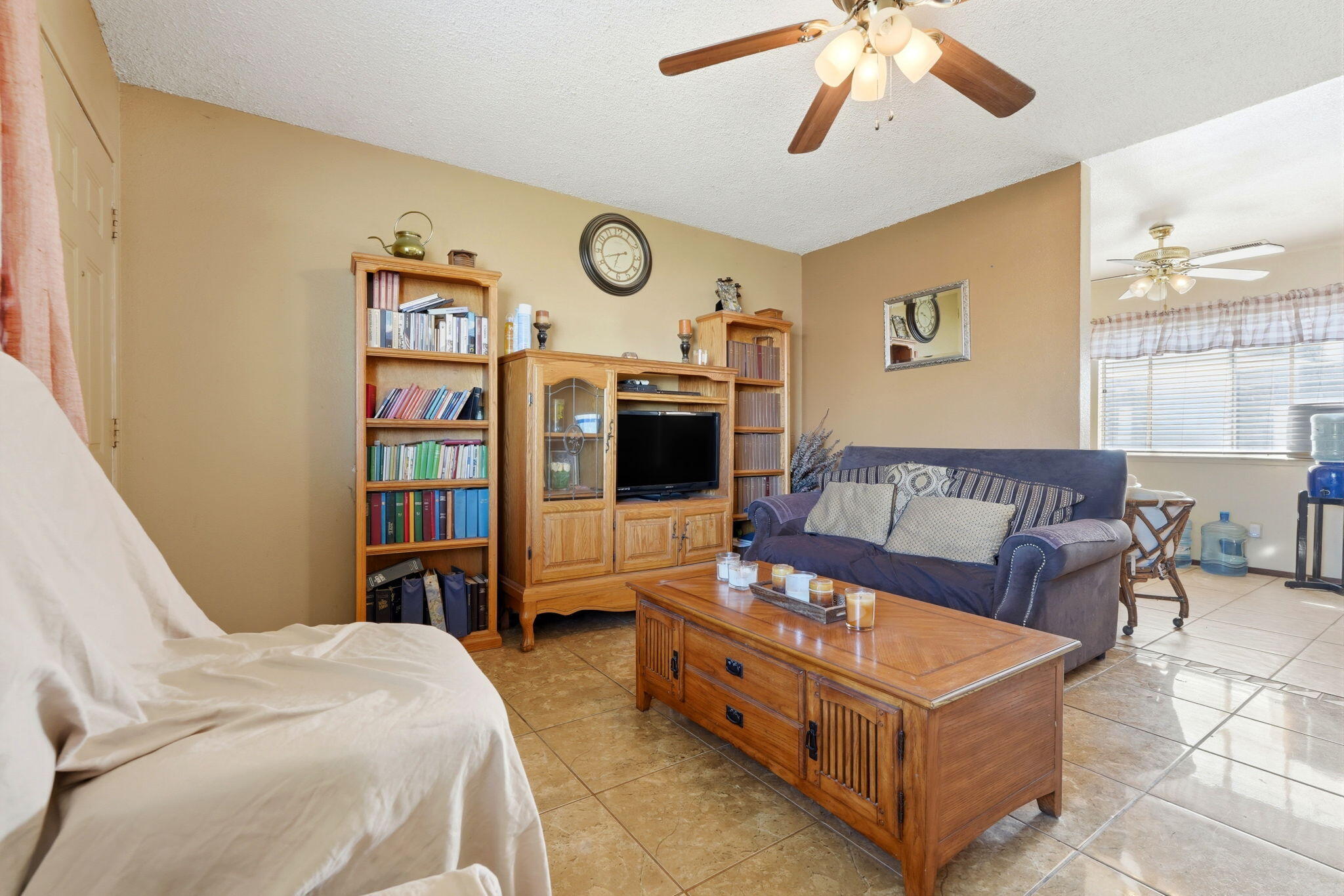 2611 Hanna Ave, Corcoran, CA 93212