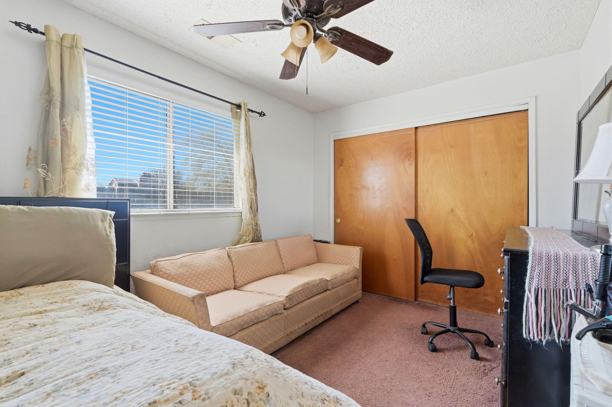 2611 Hanna Ave, Corcoran, CA 93212