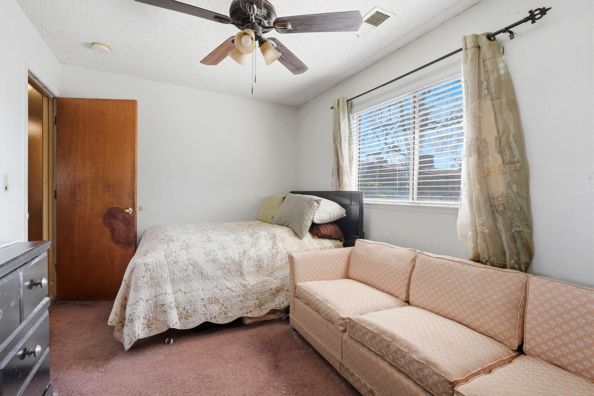 2611 Hanna Ave, Corcoran, CA 93212