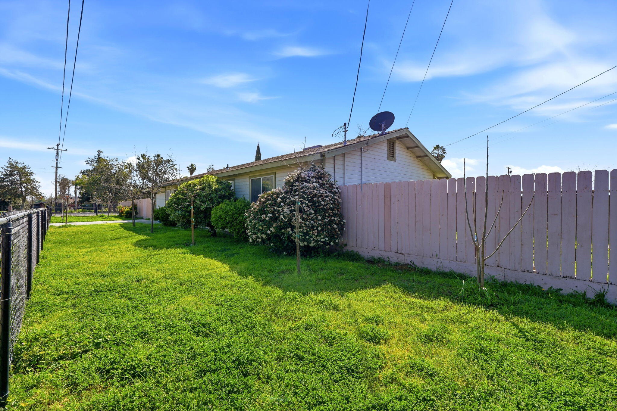 2611 Hanna Ave, Corcoran, CA 93212