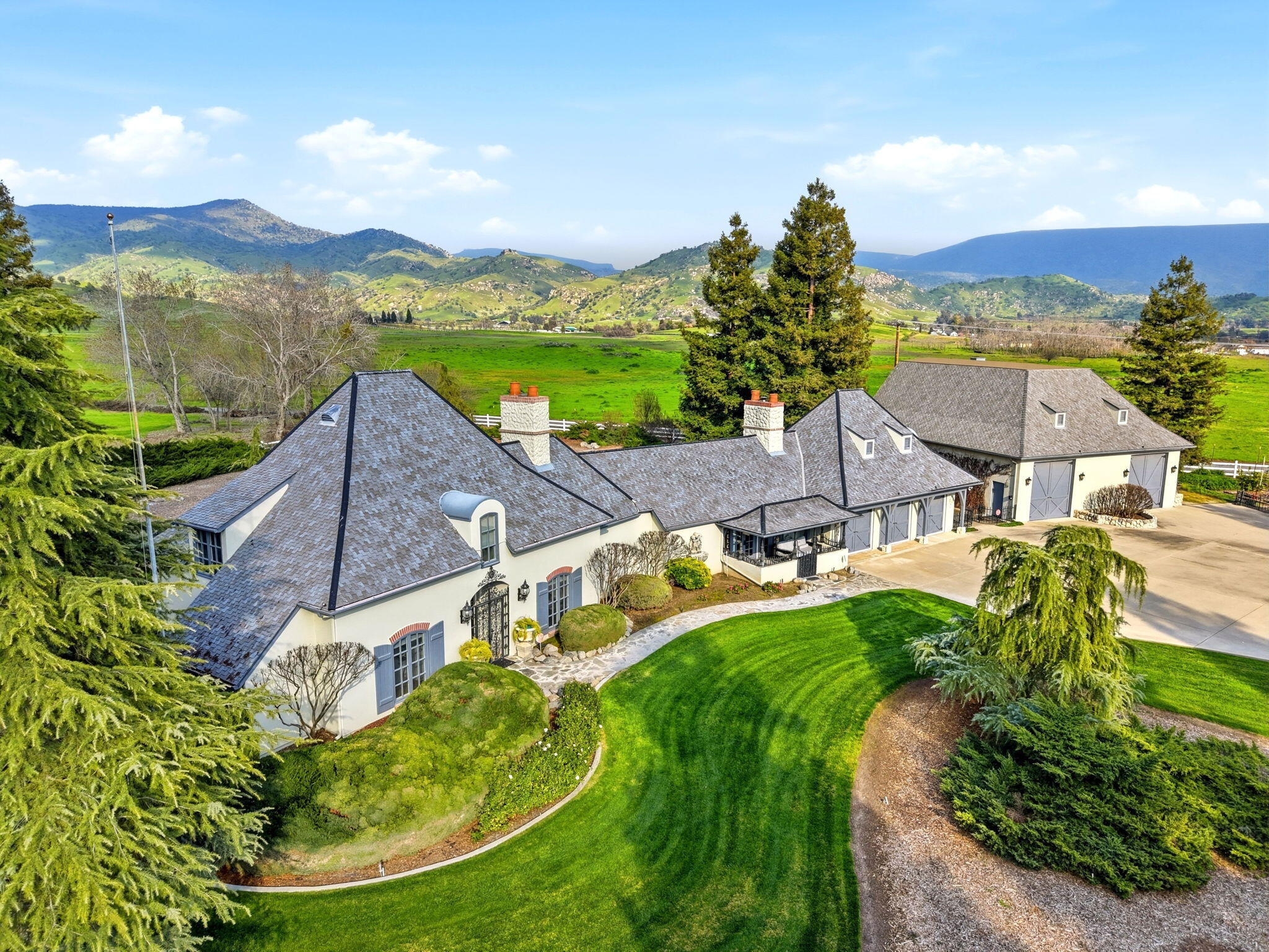 31311 Melanie Ct, Springville, CA 93265