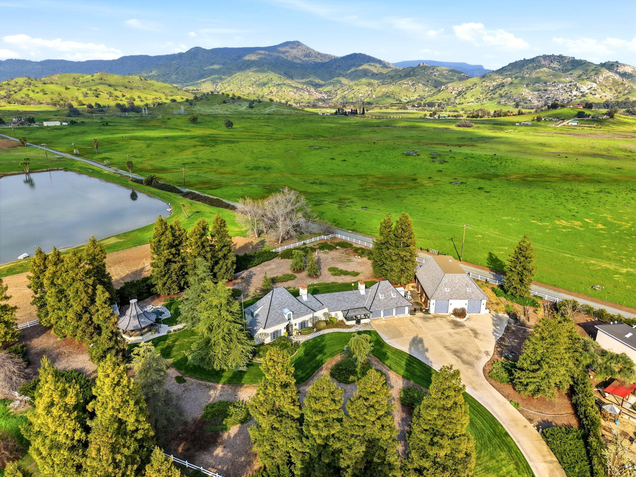 31311 Melanie Ct, Springville, CA 93265