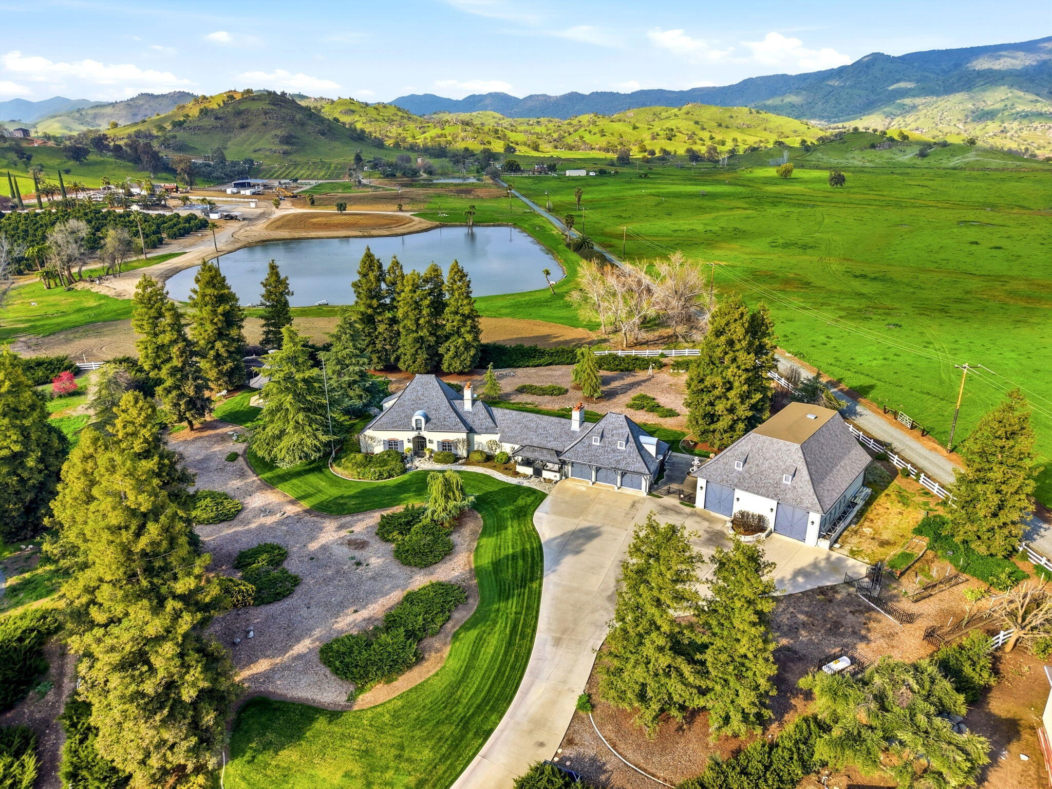 31311 Melanie Ct, Springville, CA 93265